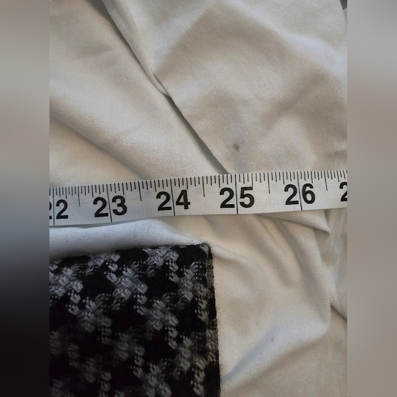 Brooks Brothers Wool Blend Petite Houndstooth Pencil Skirt 10P - Picture 9 of 9